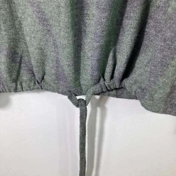 Womens Brushed Sweatshirt Tie Front Jungle Green Zebra L NWT #8 - Picture 4 of 6